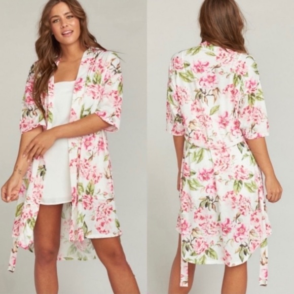 NWOT floral robe one size - Picture 3 of 6